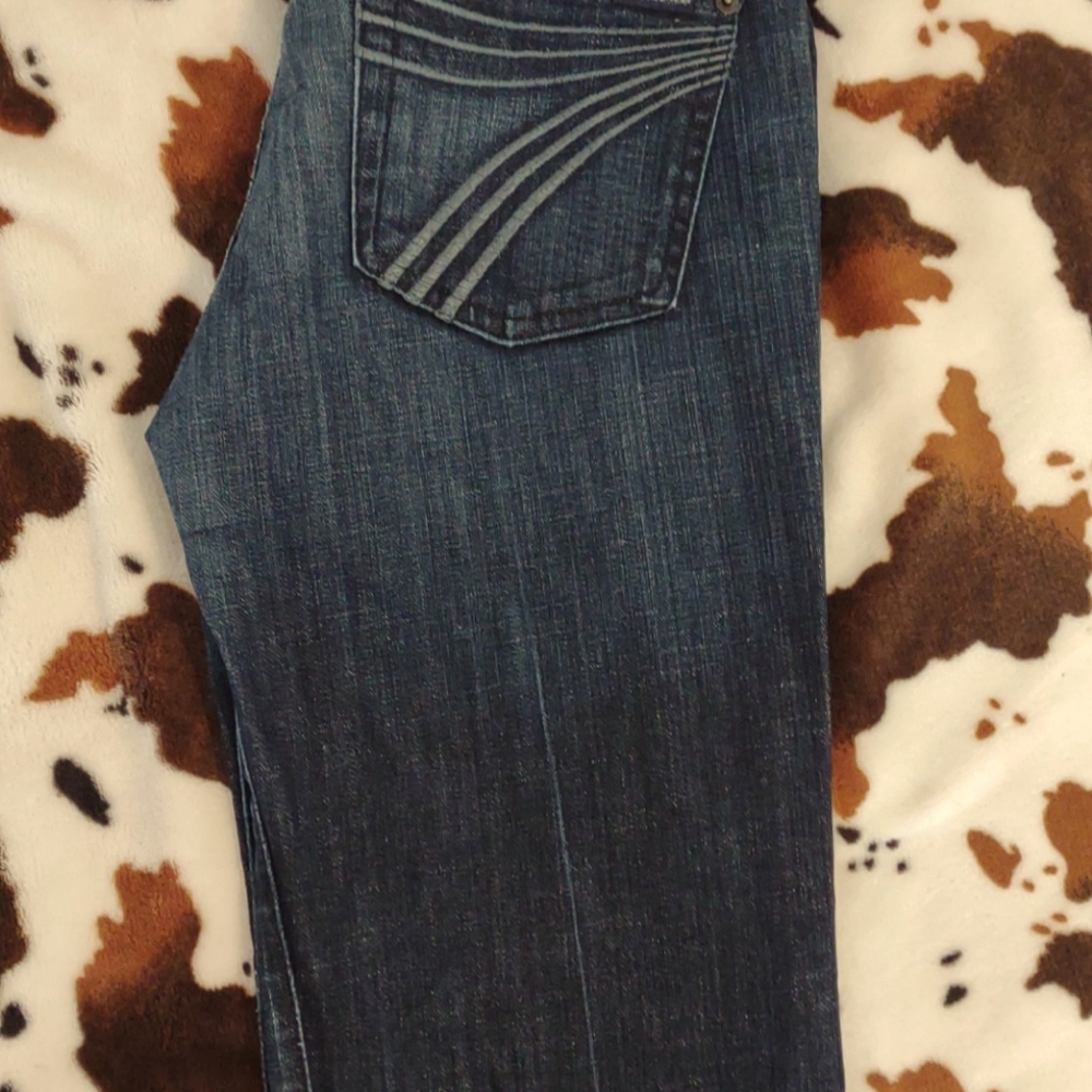 Seven for all man kind (dojo) boot cut size 28 jeans